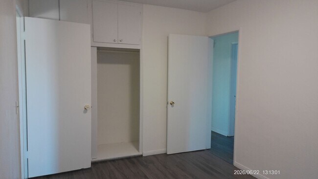 Building Photo - 4 bedroom house close to military bases