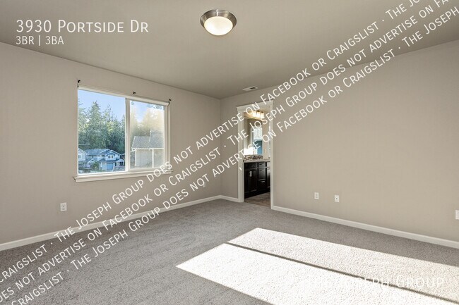 Building Photo - 3930 Portside Dr