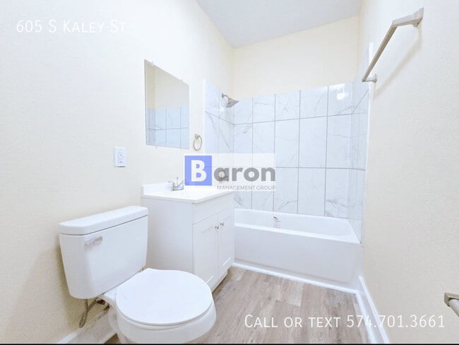 Building Photo - 605 S Kaley St