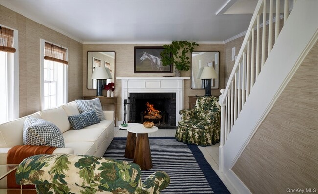 Building Photo - 11 Sutton Rd