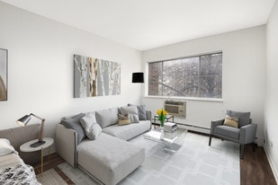 STUD Living Area - 544 W. Melrose