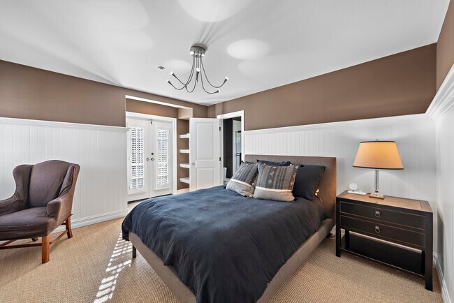 Building Photo - 20 Cape Danbury