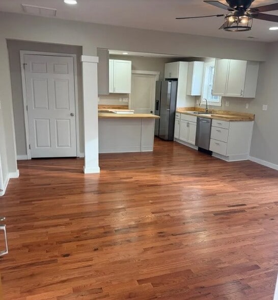 Building Photo - 520 Virginia Ave