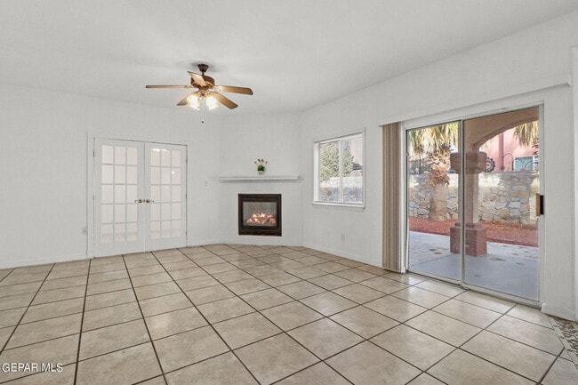 Building Photo - 636 Paseo Hermoso Dr