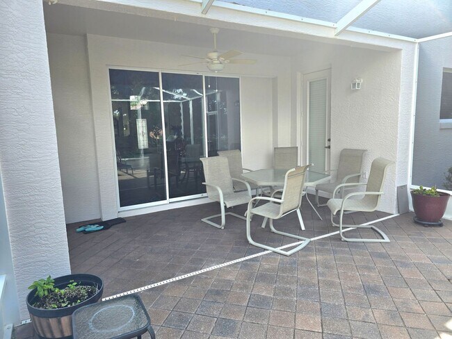 Building Photo - Gorgeous 3/2/2 in Terra Vista!!!