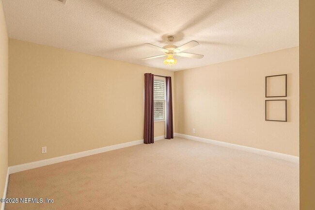 Building Photo - 11725 Paddock Gates Dr