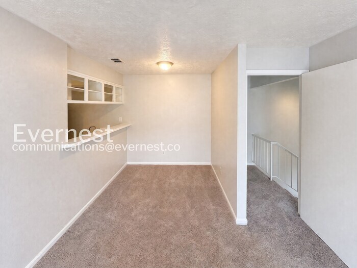 Building Photo - 1760 Wesley Way NW