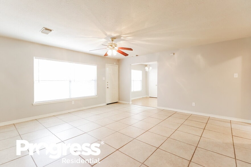 Building Photo - 18734 Cleeve Cl