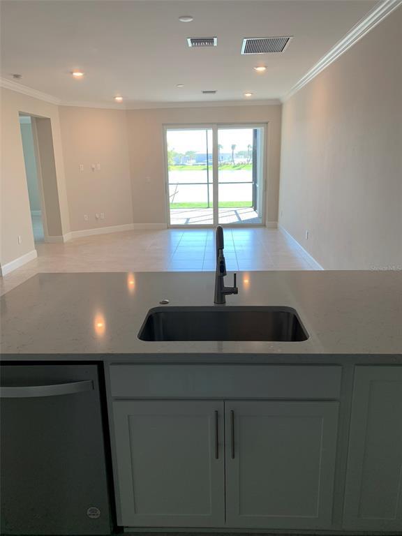 Building Photo - 9881 Bright Water Dr