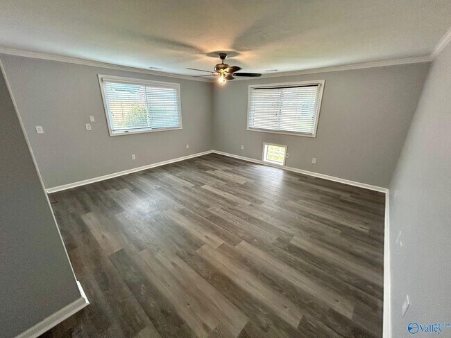 Building Photo - 5623 Alta Dena St SW