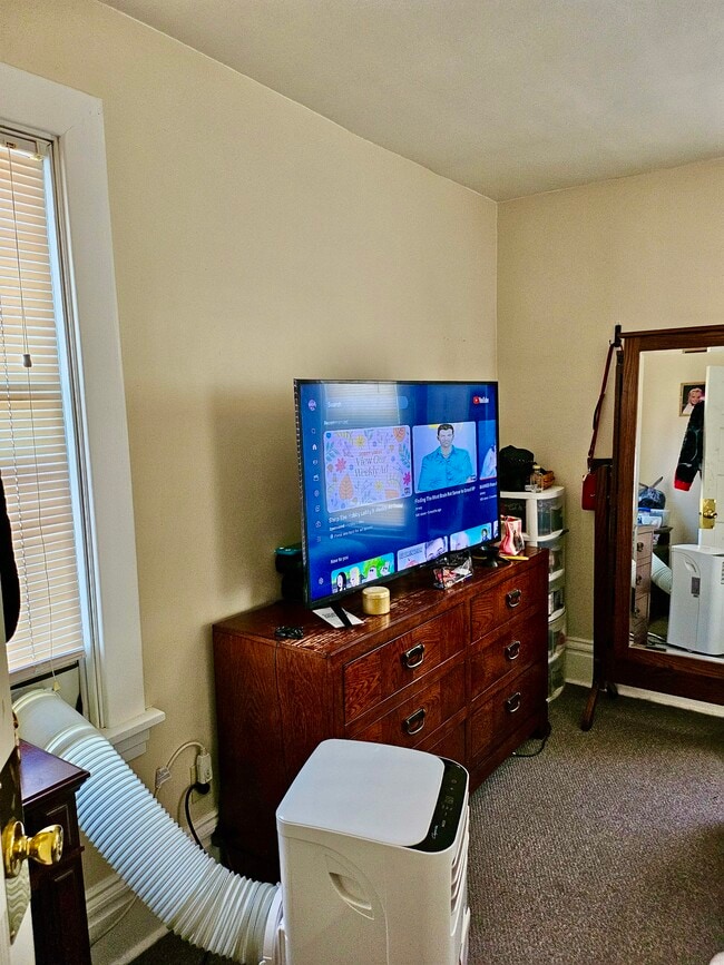 Building Photo - 362 Washington Ave