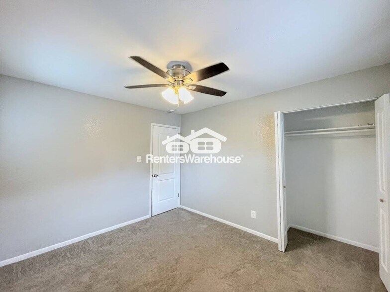 Building Photo - 1407 Yeadon Rd