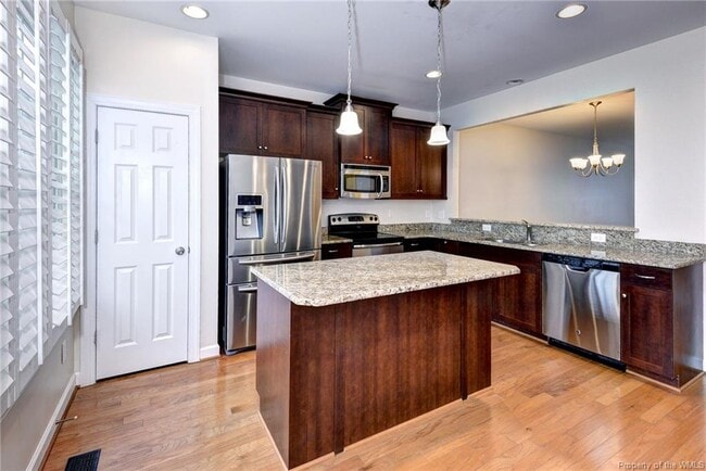 Building Photo - 105 Laydon Way