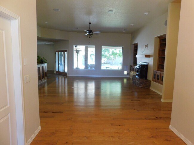 Building Photo - IF YOU ARE LOOKING FOR A HOME THAT WILL "W...