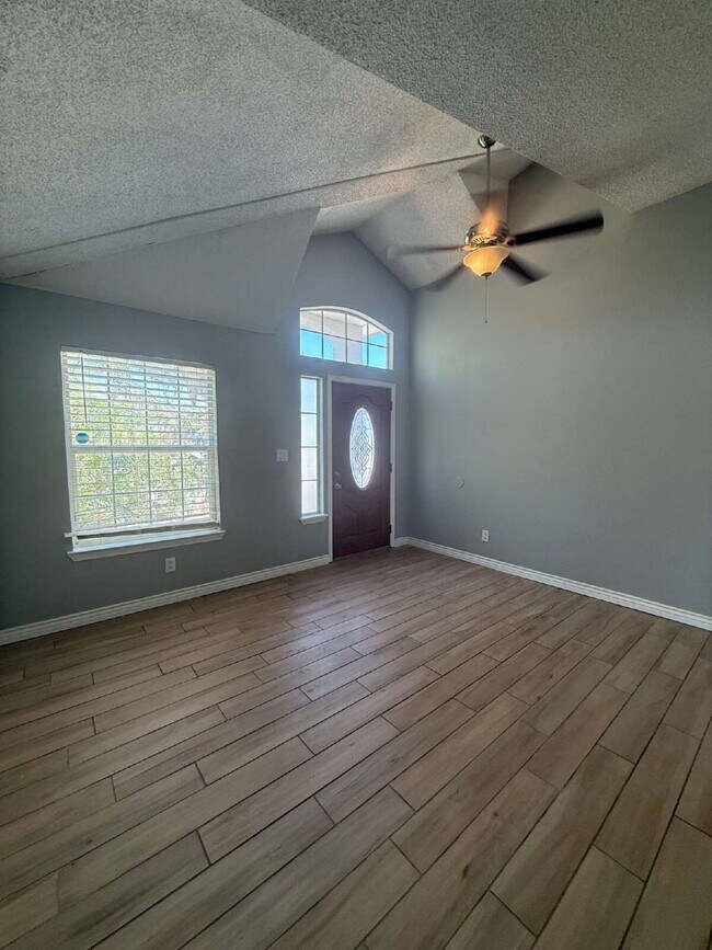 Building Photo - Discover this beautifully designed one-story home featuring 4 spacious bedrooms, 2 bathrooms in N...