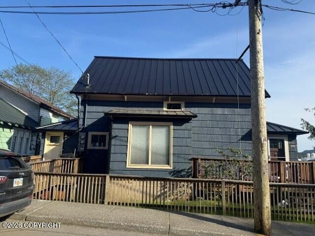 Building Photo - 500 Pine St