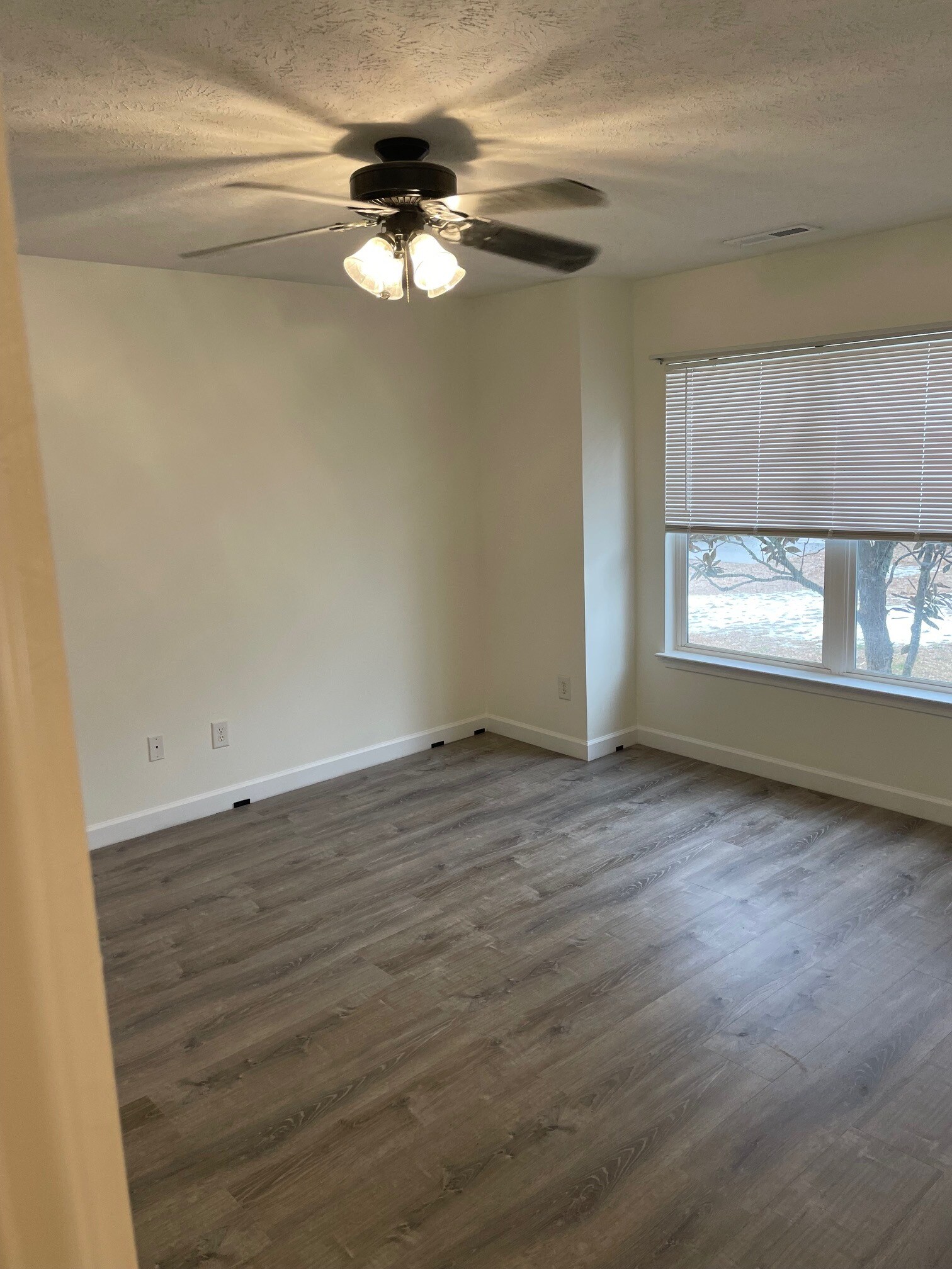 Building Photo - 510 Cordgrass Ln