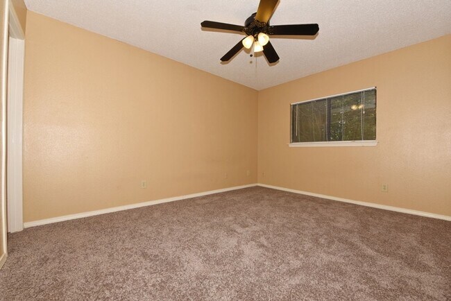 Building Photo - LARGE DECK  |  MATURE TREES  |  GREAT LOCA...