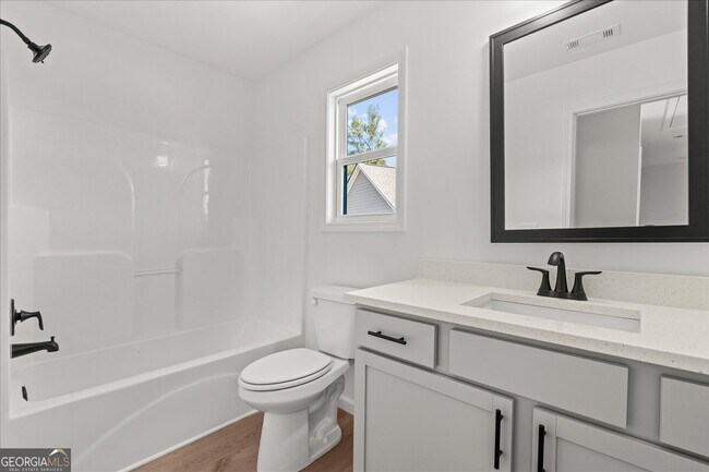 Building Photo - 105 Carroll Cir