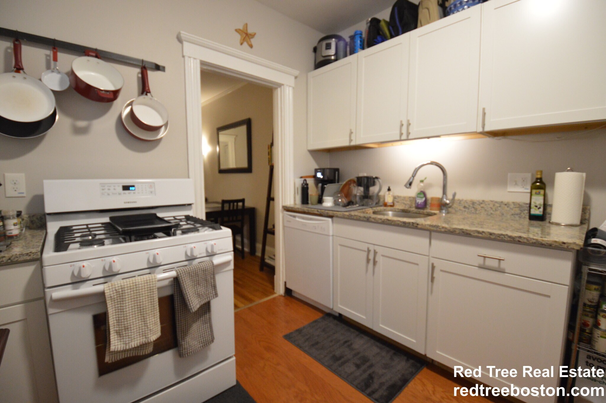 Building Photo - 1992 Commonwealth Ave