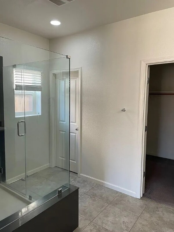 Building Photo - 14333 Durham Dr