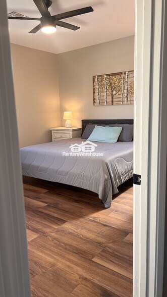 Building Photo - 18391 W Western Star Blvd