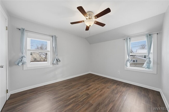 Building Photo - 151 Conant Dr