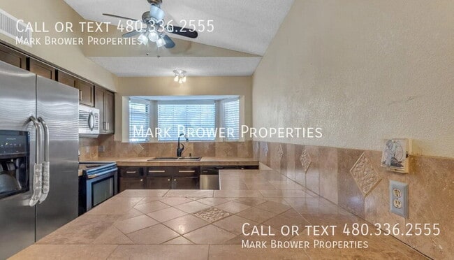 Building Photo - 4169 W Gary Dr
