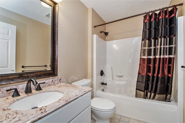 Building Photo - 1257 Apple Creek Dr SE