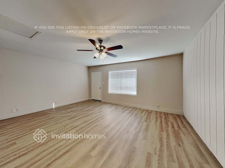 Building Photo - 17846 N 34th Dr