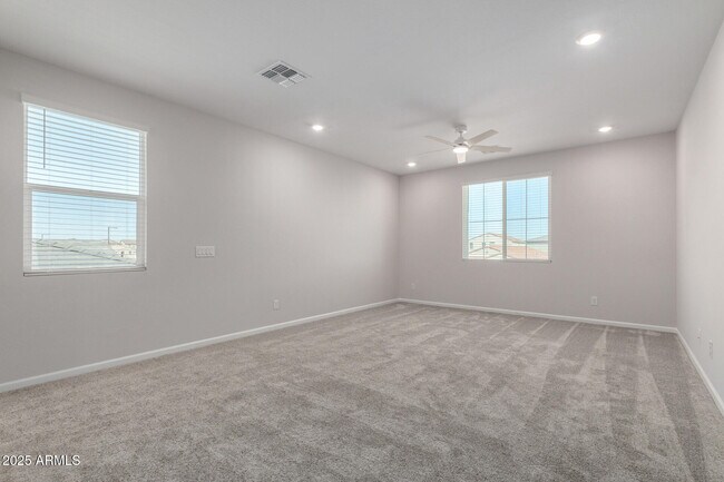 Building Photo - 18207 W Daley Ln