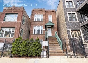 Building Photo - 2616 W Augusta Blvd