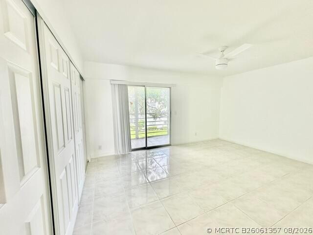 Building Photo - 156 Fanshaw D