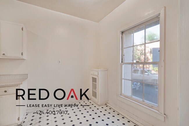 Building Photo - ~1 Month FREE~ Vintage Inspired Two Story ...