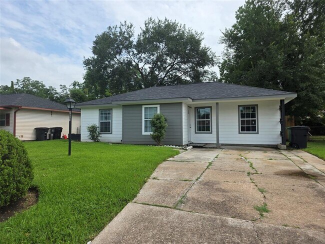 Primary Photo - 3926 Florinda St
