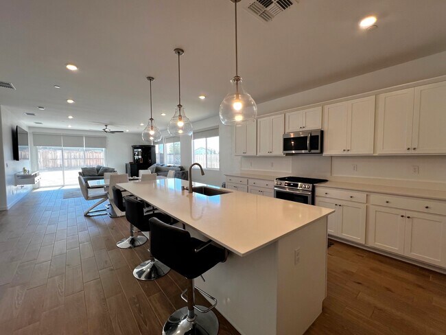 Building Photo - 3426 Brk Grv Ln