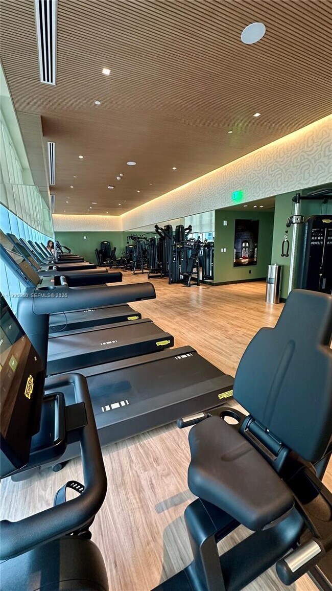 Building Photo - 77 SE 5th St