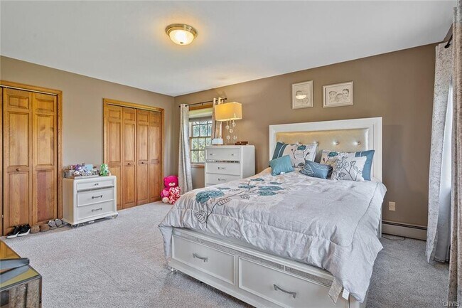 Building Photo - 199 Academy St