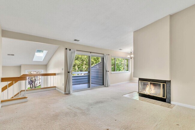 Building Photo - 11041 Villaridge Ct