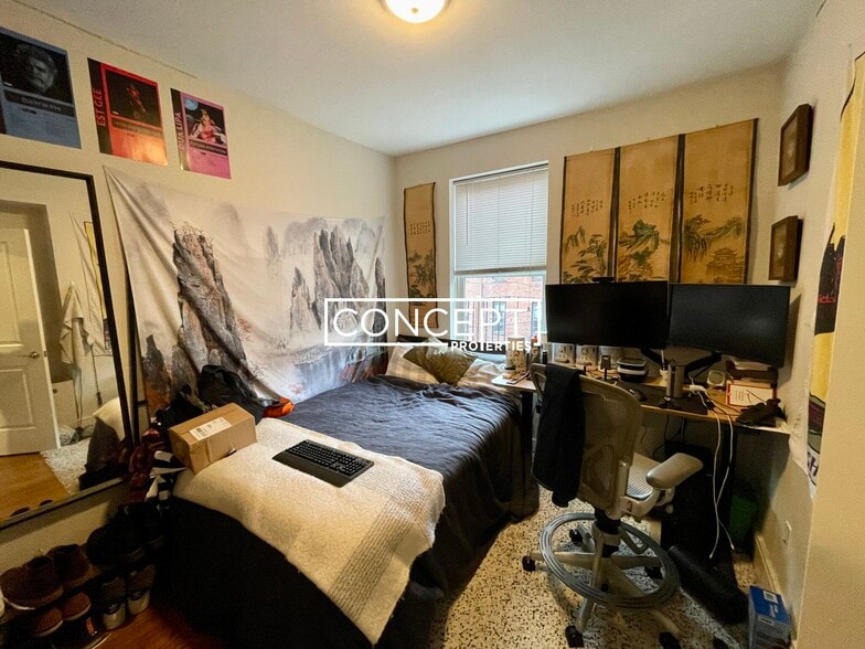 Building Photo - 26 Worthington St