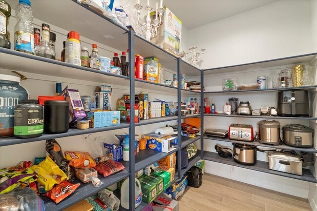 Building Photo - 12410 N 146th Ln