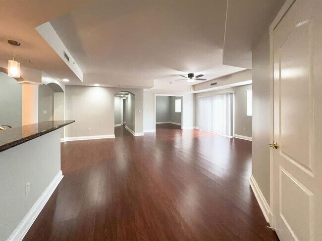 Building Photo - 4241 N Ocean Blvd