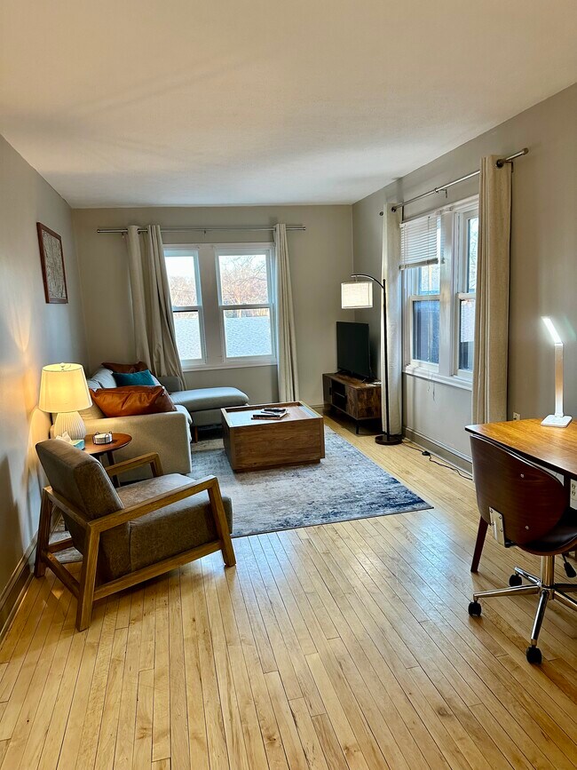 Building Photo - 4008 Minnehaha Ave