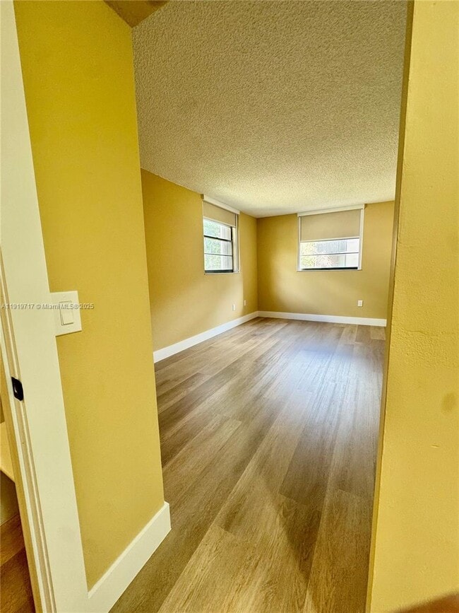 Building Photo - 10985 SW 107th St