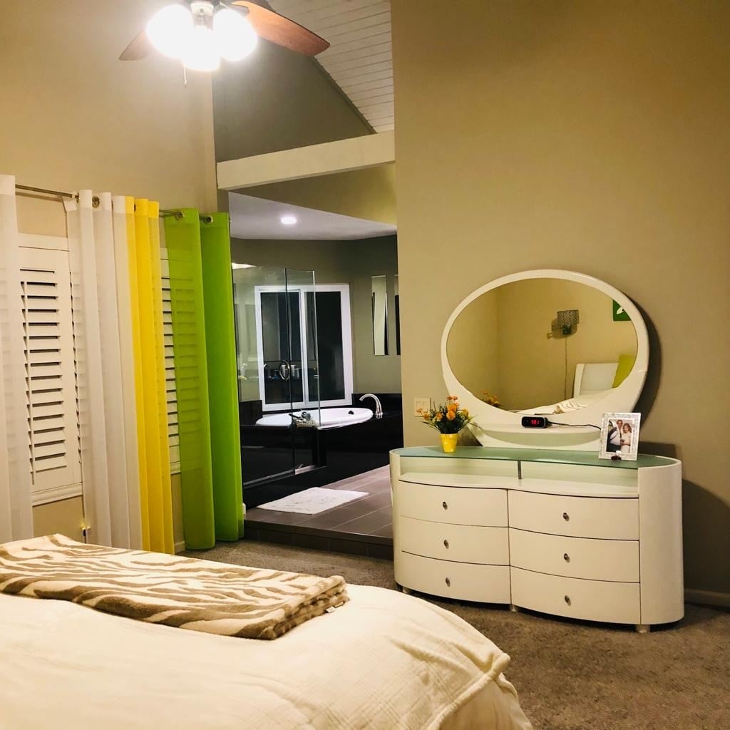 Building Photo - 24641 Ashland Dr