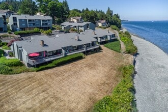 Building Photo - Short-Term Waterfront Retreat | Fully Furnished Option Available
