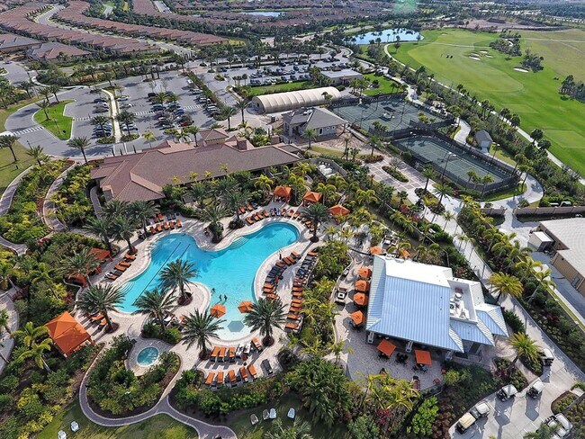 Building Photo - 13609 Messina Loop