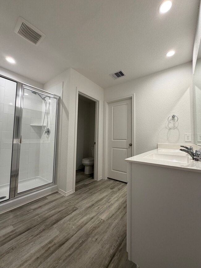 Building Photo - 31138 Delamere Turn Trial