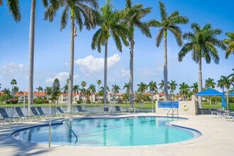 Building Photo - 6080 Bahia Del Mar Cir