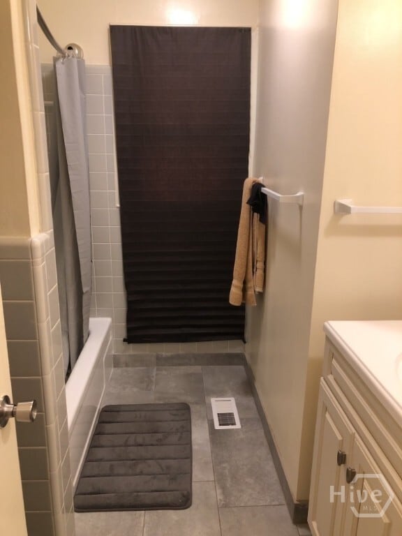 Building Photo - 105 Cedar Dr